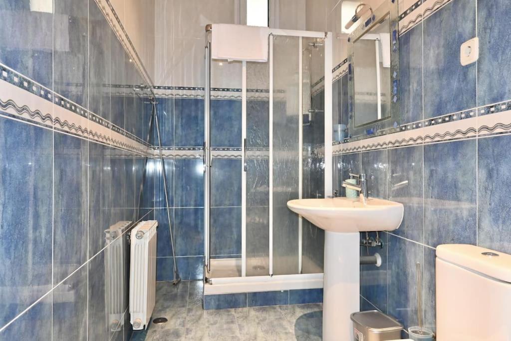 For You Rentals Encantador Apartamento Temporal Madrid Centro Vld13 Esterno foto